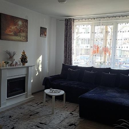 Casuta Cu Povesti Appartement Câmpina Buitenkant foto